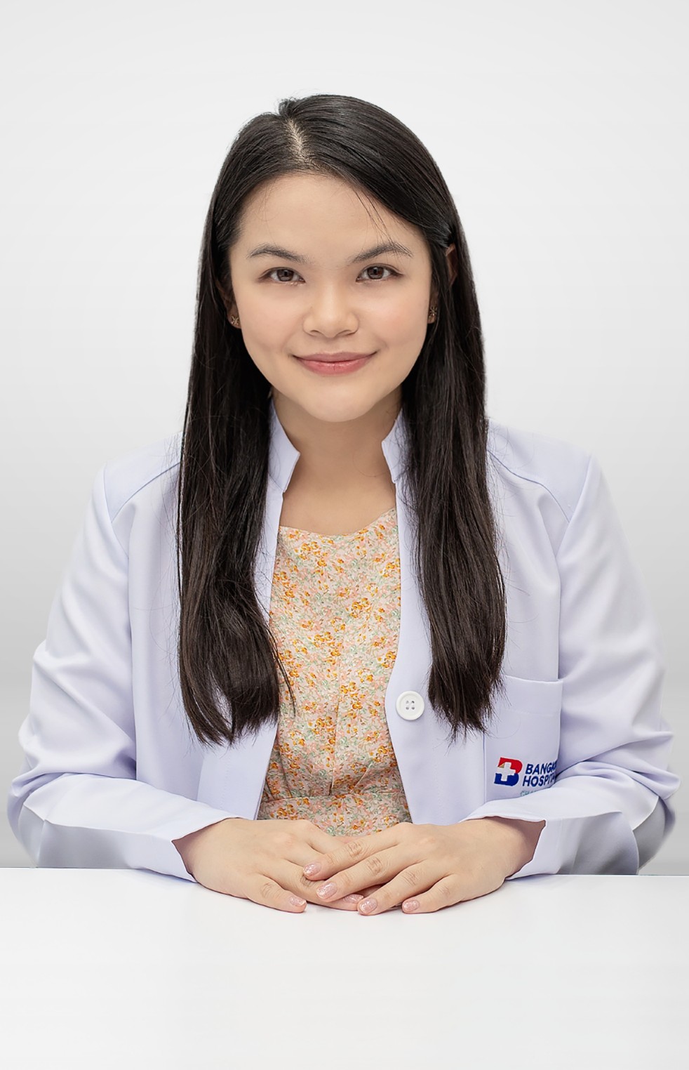 แพทย์หญิง ผกากาญจน์ กือเจริญ